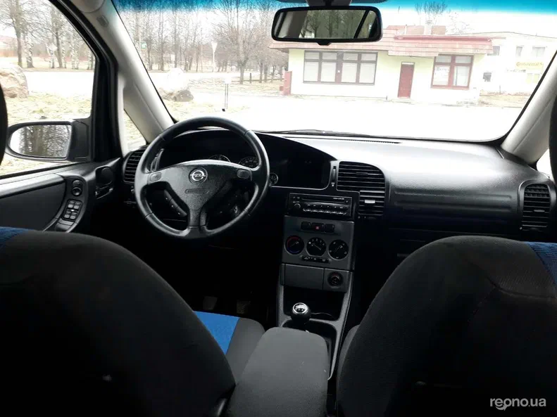 Opel Zafira 2003 - 5