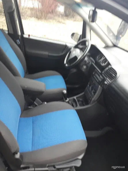 Opel Zafira 2003 - 9