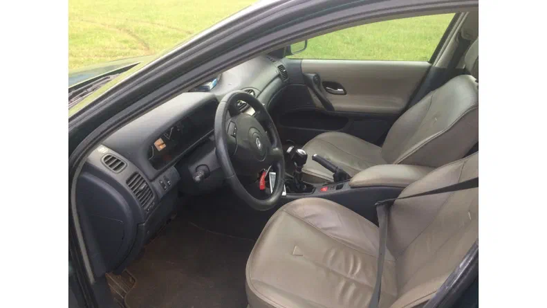 Renault Laguna 2004 - 5