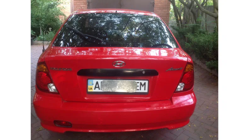Hyundai Accent 2003 - 11