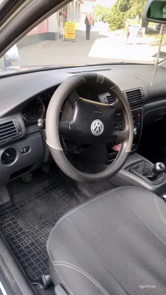 Volkswagen  Passat 2004