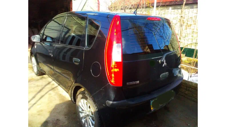 Mitsubishi Colt 2008