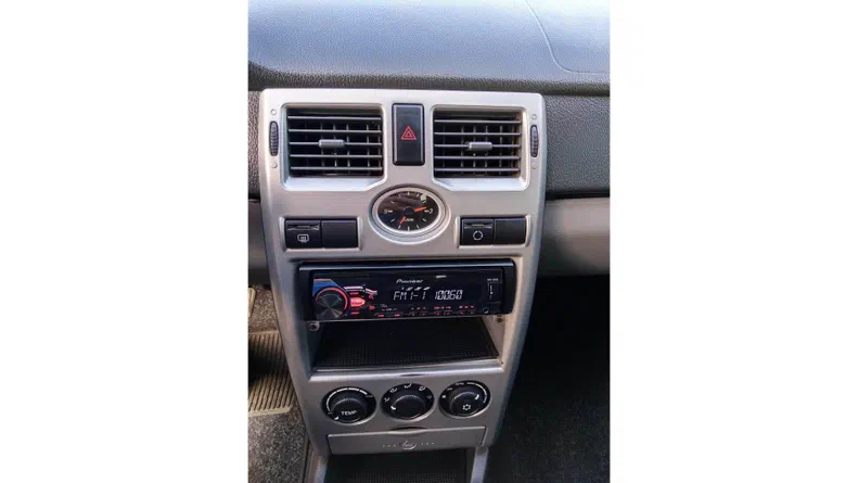 Lada (ВАЗ) Priora 2008 - 6