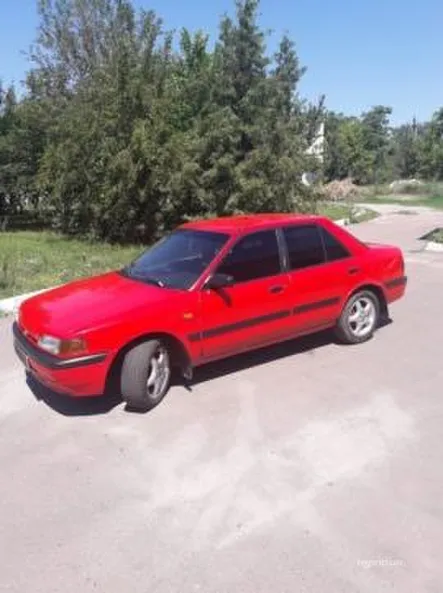 Mazda 323f 1993
