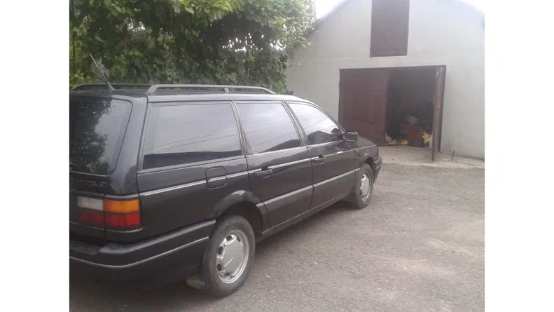 Volkswagen Passat 1993