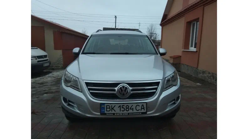 Volkswagen Tiguan 2011