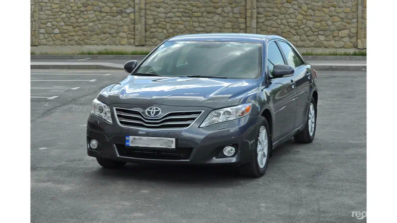 Toyota Camry 2011