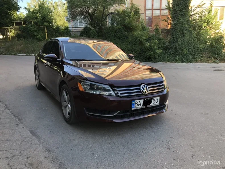 Volkswagen Passat 2012 - 8