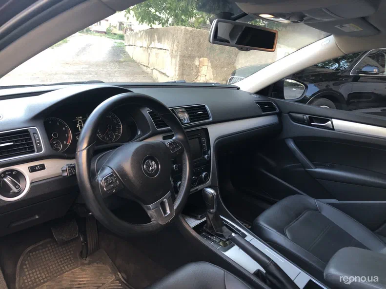 Volkswagen Passat 2012 - 6