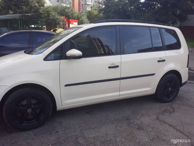 Volkswagen Touran 2009