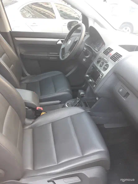 Volkswagen Touran 2009