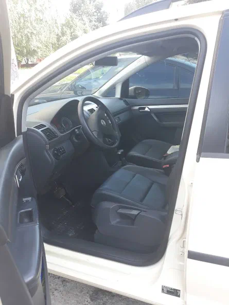 Volkswagen Touran 2009