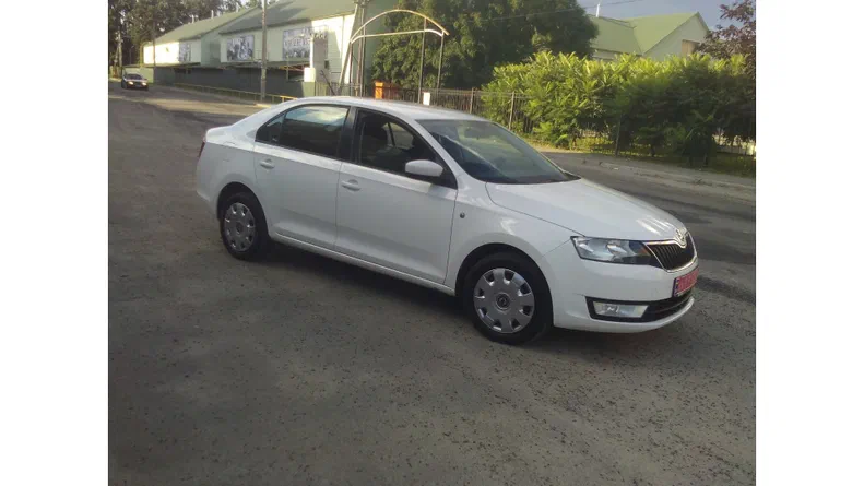 Skoda Rapid 2013