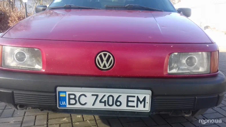Volkswagen Passat 1990