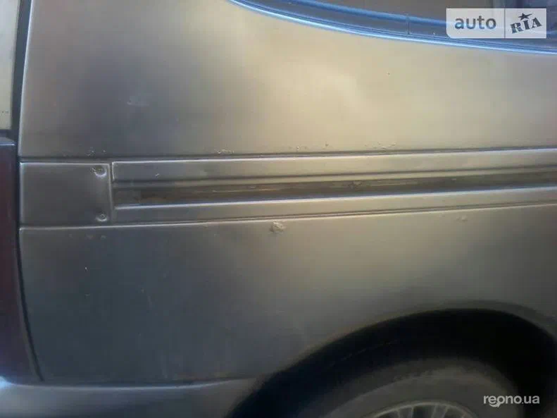 Lada (ВАЗ) 2120 Надежда 2003