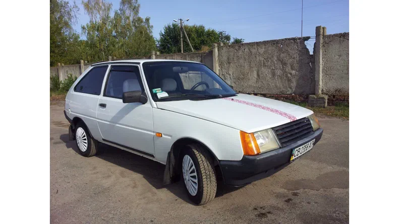 ЗАЗ 1102 «Таврия» 2004