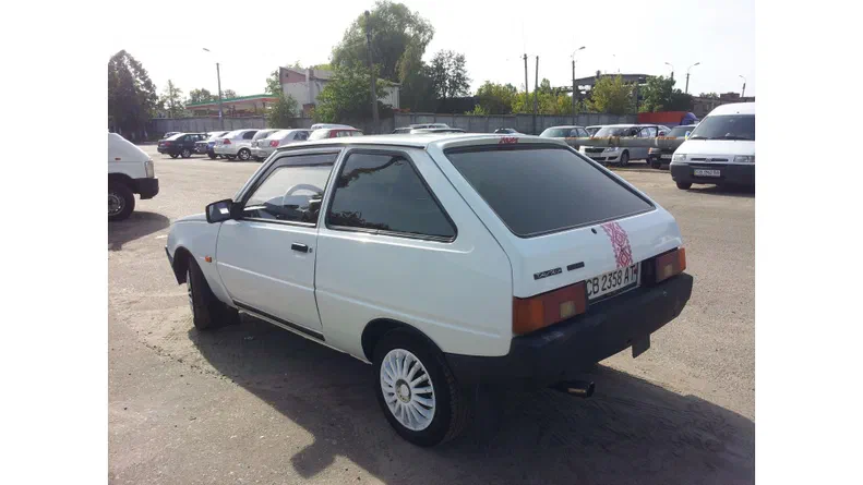 ЗАЗ 1102 «Таврия» 2004