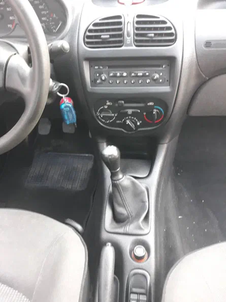 Peugeot 206 2007 - 13