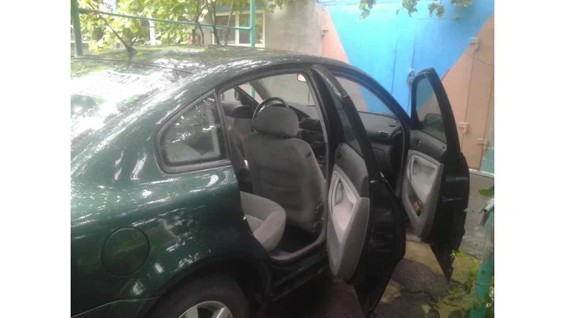 Volkswagen Passat 1999 - 10