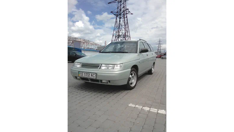 Lada (ВАЗ) 2111 2002