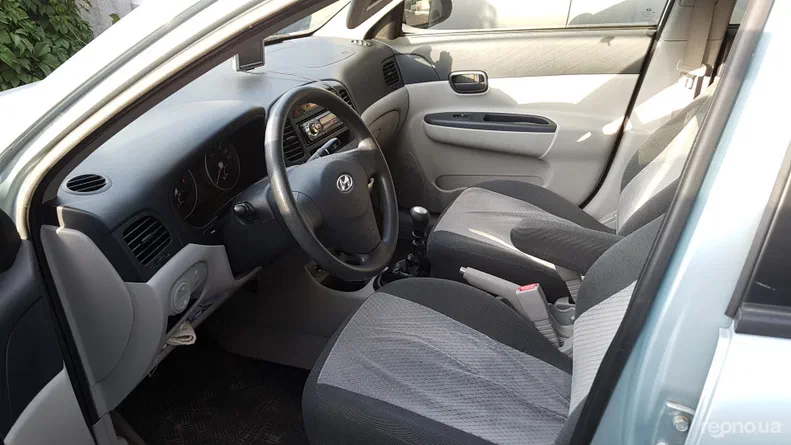 Hyundai Accent 2007 - 5