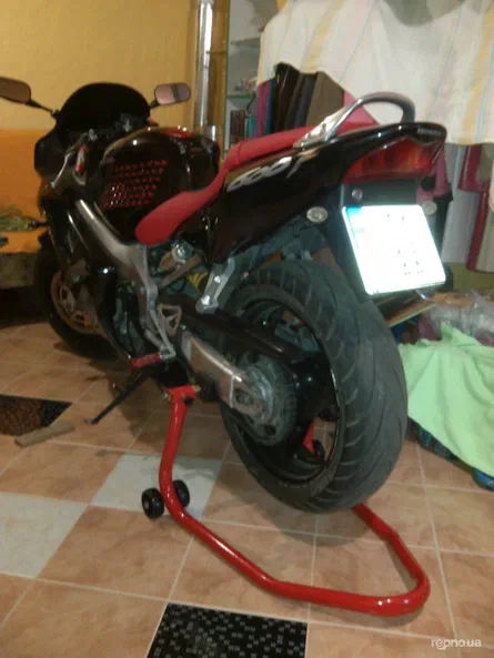 Honda CBR F4i 2002