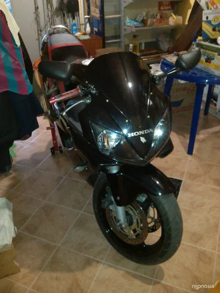 Honda CBR F4i 2002