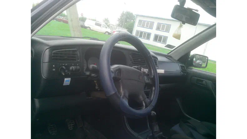 Volkswagen Golf 1996