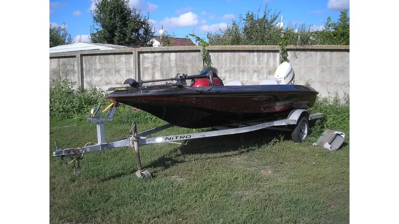 NITRO XL 700 2000 - 1