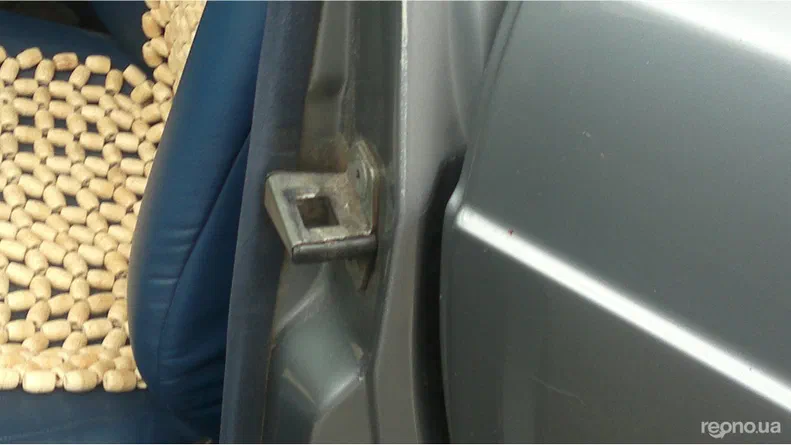 Mercedes-Benz E-Клас 1991 - 11