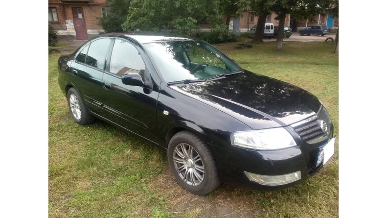 Nissan Sunny 2008