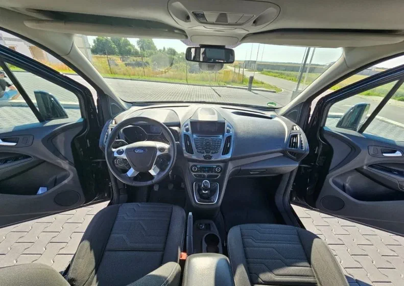 Ford Tourneo Connect 2014