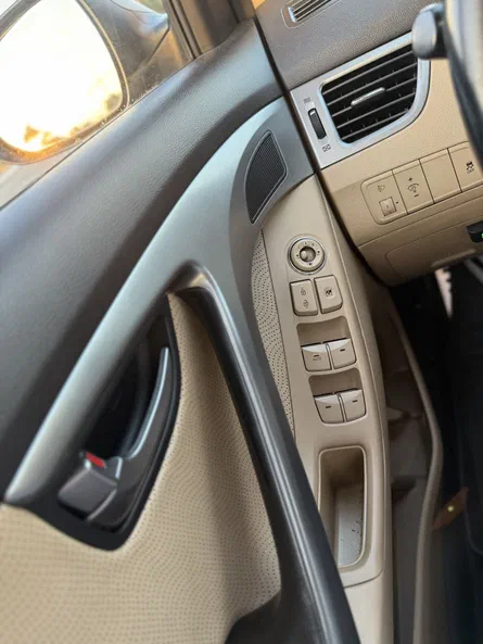 Hyundai Elantra 2012 - 14