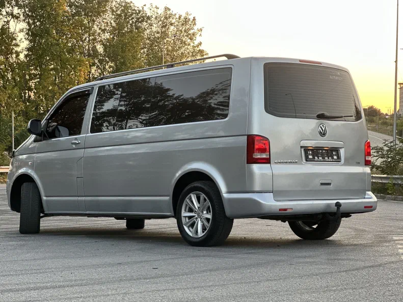 Volkswagen Caravelle 2012 - 14