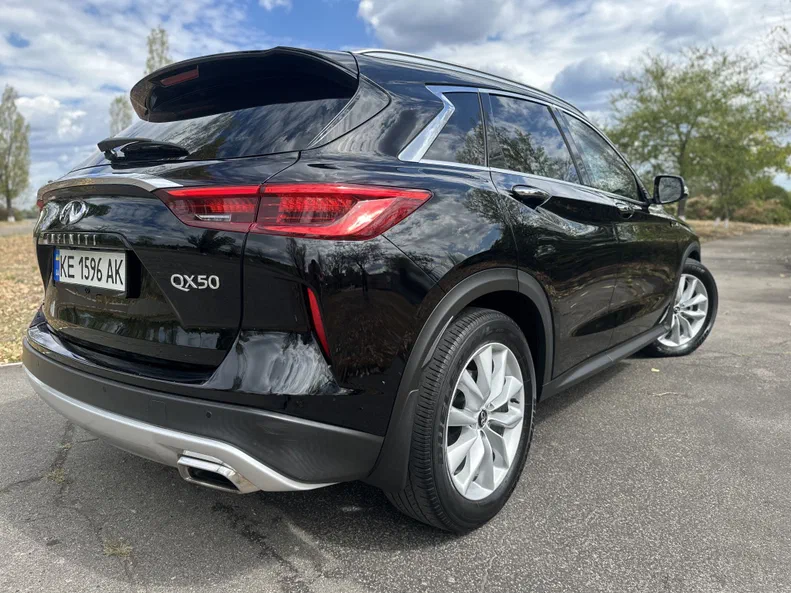 Infiniti QX50 2021 - 12