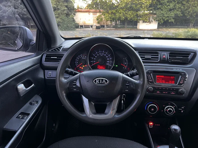 Kia Rio 2013 - 17
