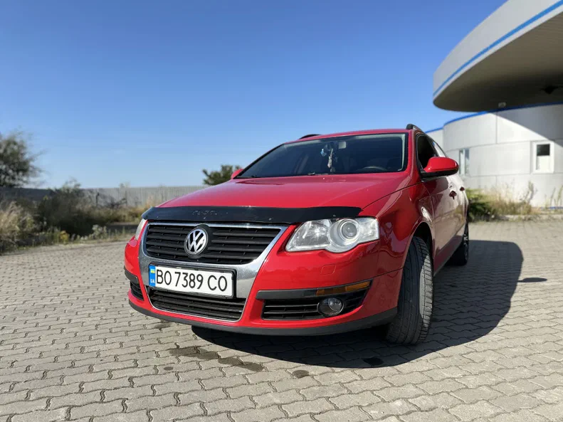 Volkswagen Passat 2010 - 14