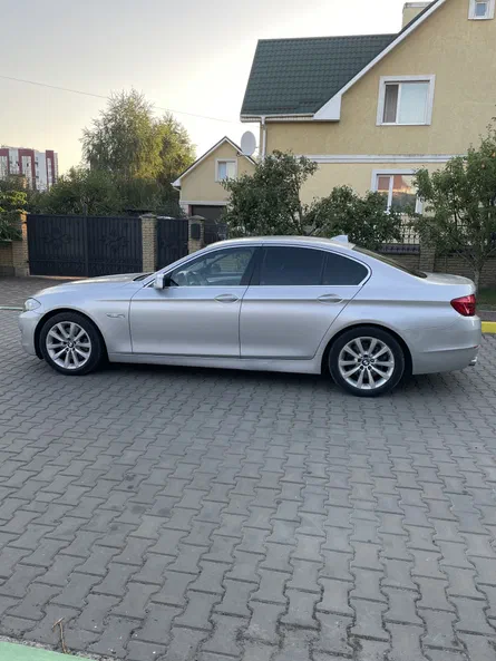 BMW 5 серии 2010