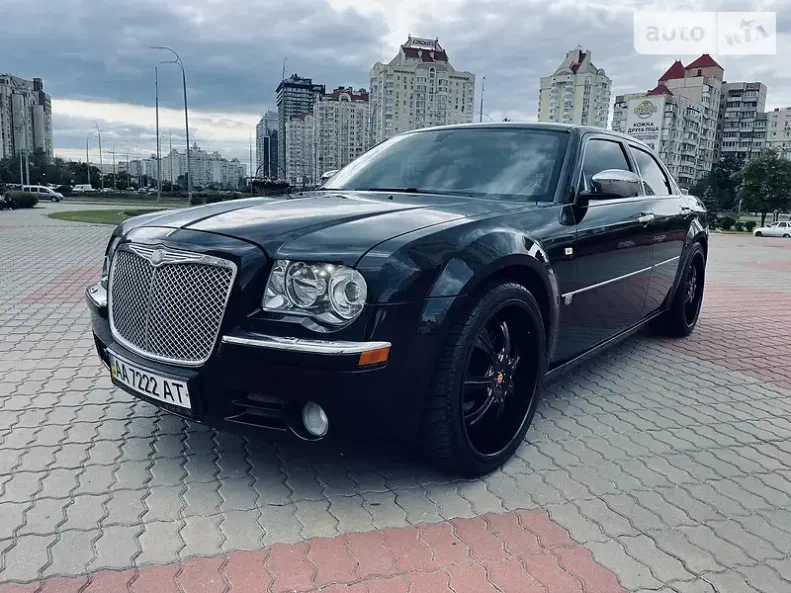 Chrysler 300C 2005 - 19