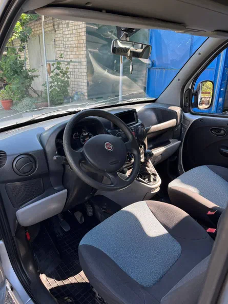 Fiat Doblo 2012