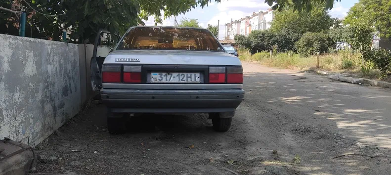 Renault 21 1988