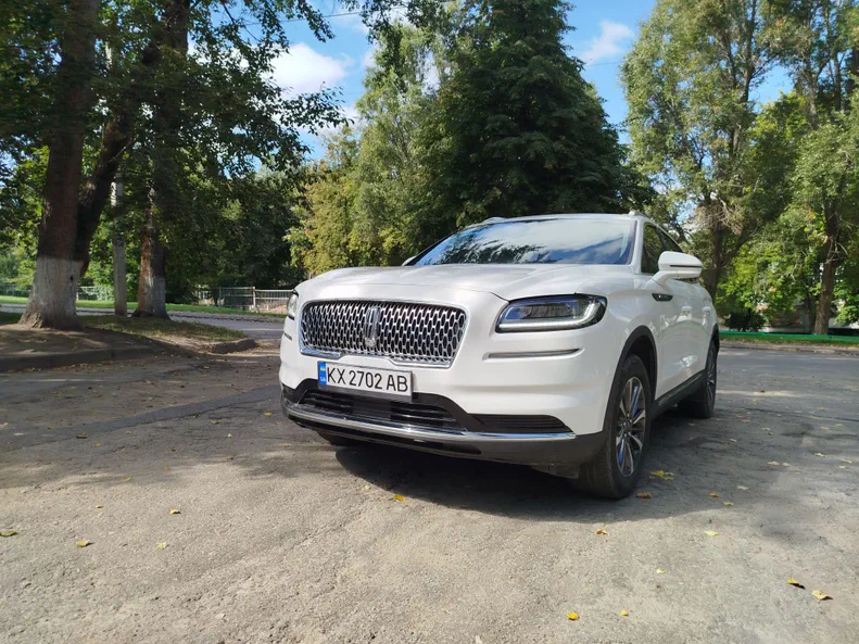 Lincoln Nautilus 2022