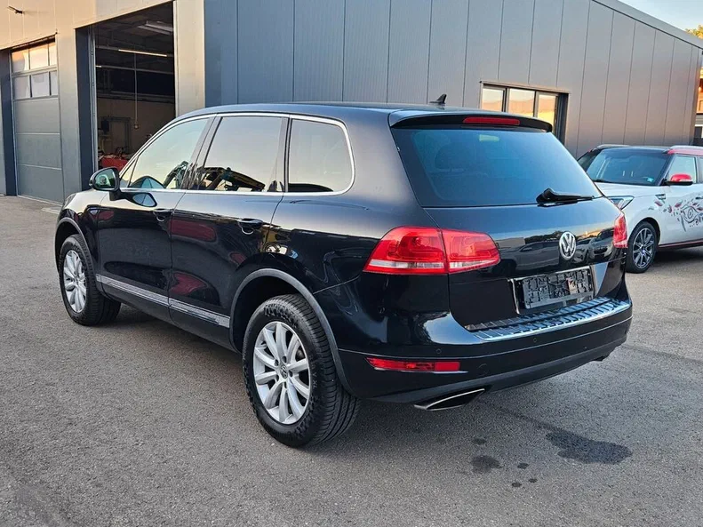 Volkswagen Touareg 2012 - 5