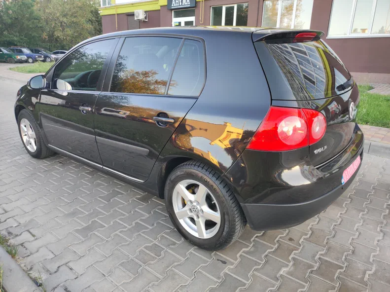 Volkswagen Golf 2005 - 22
