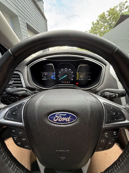 Ford Fusion (North America) 2015 - 18