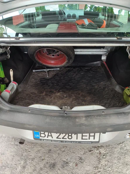 Dacia Logan 2008 - 10