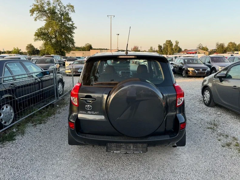 Toyota RAV4 2008