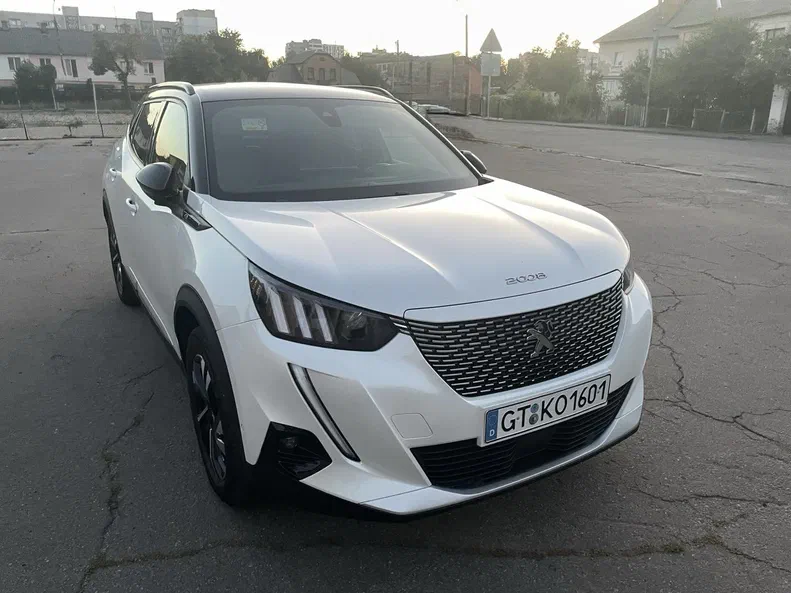 Peugeot 2008 2020 - 19