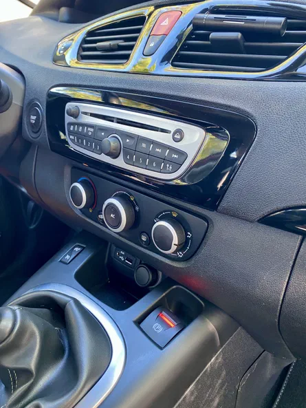 Renault Scenic 2011 - 26