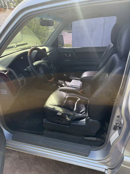 Mitsubishi Pajero 2004 - 7